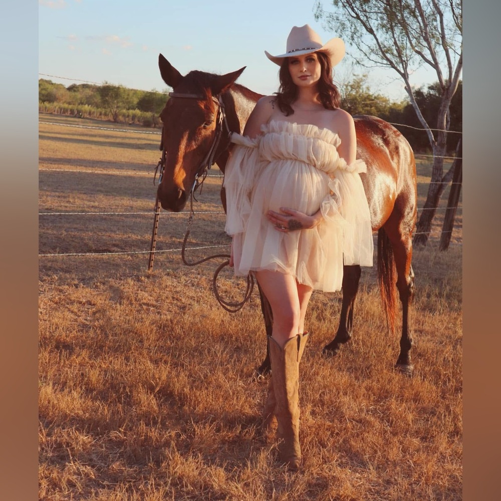 Meet your Posher, Grace